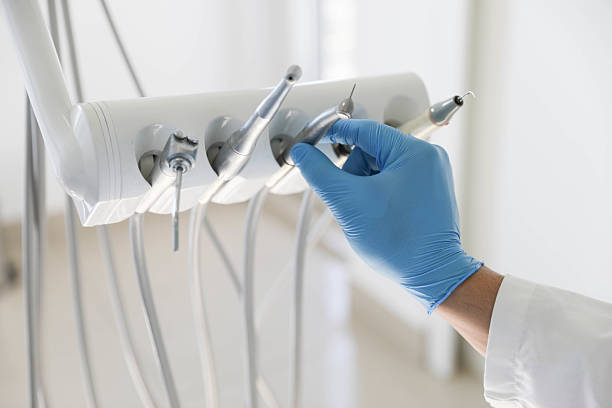 Professional Tooth Extraction technician working in La Grange, IL
